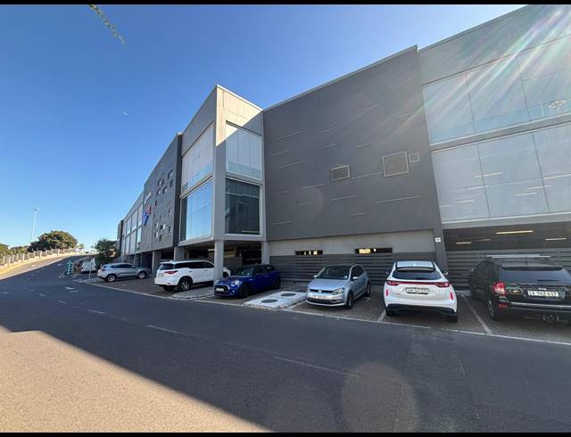 175M² BUSINESS TO LET IN NORTHGATE BUSINESS PARK